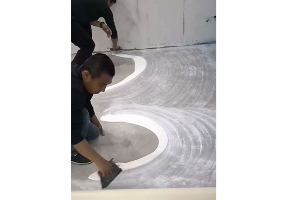 膠水施工現場